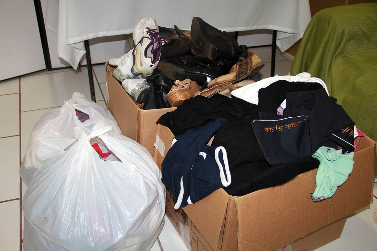 BAZAR FEMININO RECEBE DOAÇÕES